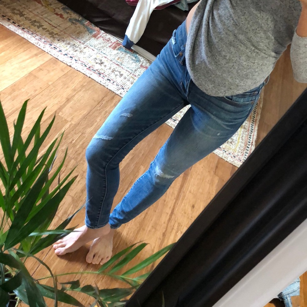 Madewell skinny jean size 24